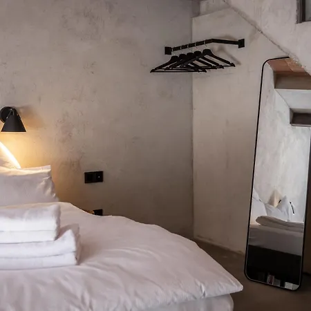 Concrete Loft Duplex -40sqm- Near Antonplatz * Βερολίνο