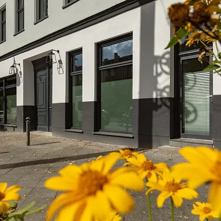 Appartement Concrete Loft Duplex -40sqm- Near Antonplatz *