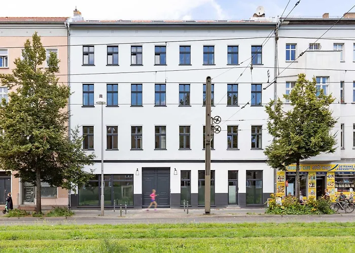 Concrete Loft Duplex -40sqm- Near Antonplatz * Berlin