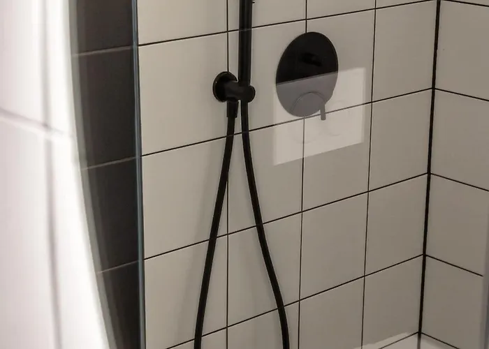 Lägenhet Concrete Loft Duplex -40sqm- Near Antonplatz Berlin