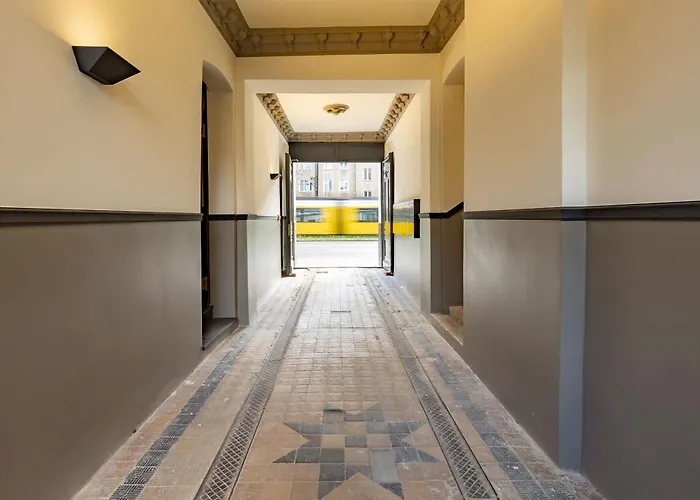 Lägenhet Concrete Loft Duplex -40sqm- Near Antonplatz Berlin