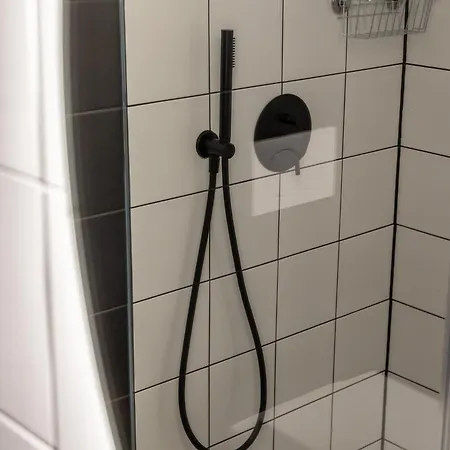 Concrete Loft Duplex -40sqm- Near Antonplatz 아파트