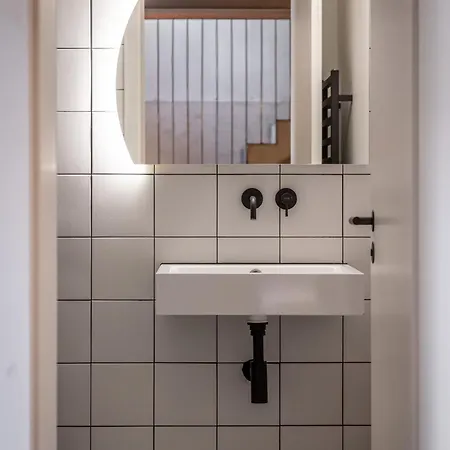 Apartamento Concrete Loft Duplex -40sqm- Near Antonplatz