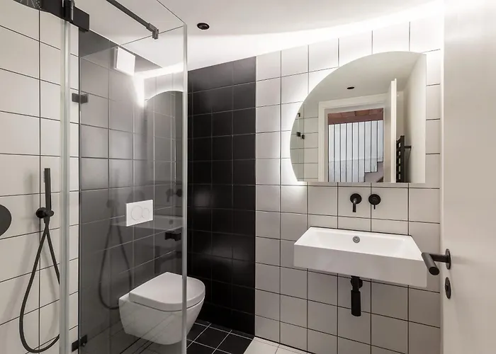 Concrete Loft Duplex -40sqm- Near Antonplatz *